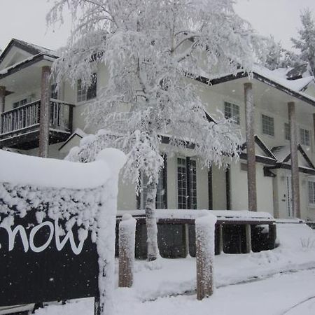 Pension Snow Hakuba Exterior photo